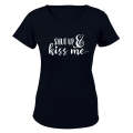 Kiss Me - Valentine - Ladies - T-Shirt