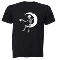 Skeleton On The Moon - Halloween - Adults - T-Shirt