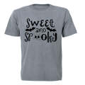 Sweet & Spooky - Halloween - Adults - T-Shirt