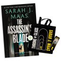 The Assassin's Blade (Includes an Exclusive Tote Bag & Bookmarks)