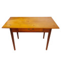 Africana Spitspoot Yellow Wood And Stinkwood Table 19th