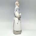 Lladro Girl With Lamb 1969 to 1993