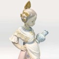 Lladro Figurine Spanish Girl Making Paella 5254