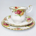 Royal Albert Old Country Roses Breakfast Cup Tea Trio