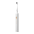 usmile - Sonic Electric P1 Toothbrush + Professional Clean Brush Head Pack - White