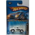 Hot Wheels MYSTERY CARS VW VOLKSWAGEN RUBBER TYRES Beetle Bug Similar scale to Matchbox HOTWHEELS