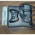 Xbox 360 S + Controller + 3 Games