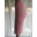 Exclusive Pink Knitted Pleated Skirt with Elaticated Waist - Size 12/36/L - New