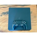 PlayStation 4 Slim 500Gb and  3 games
