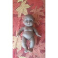 VINTAGE  MINIATURE  AFRICAN CHUBBY BABY DOLL - 13 CM - RARE FIND