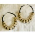 Necklace Beige Fur and Black Stone detail