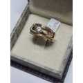 Yellow Gold 9ct Female Band Ring with CZ Stone