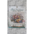 PAULA VAUGHAN`S GOLDEN NEEDLE COLLECTION - MIDSUMMER ROSES - COMPLETE CROSS STITCH KIT