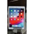 Apple iPad Air 32GB WiFi ONLY  A1474 Silver (PRE OWNED)