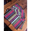 Quality 100% cotton table set: 8 mats and runner