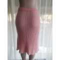 Exclusive Pink Knitted Pleated Skirt with Elaticated Waist - Size 12/36/L - New