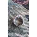 STUNNING STERLING SILVER RING - SIZE P