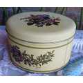 Gift collection decoupage tin