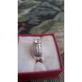 STUNNING STERLING SILVER RING - SIZE P