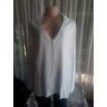 BEAUTIFUL WHITE BLOUSE 100% VISCOSE BY BE YOURSELF - SIZE 46 - BRAND NEW