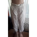 WHITE CROPPED PANTS 100% COTTON BY REAL CLOTHING
