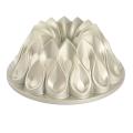 Crown Bundt Pan Family Parent-child Gathering Cake Mold 9.8x4 Inches