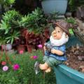 Garden Gnome Statue Resin Fishing Dwarf for Garden Yard Lawn Decor