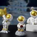 Nordic Astronaut Figurine Resin Sculpture Home Decoration Gift D