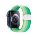 For Apple Watch SE 2022 44mm Carbon Fiber Texture Snap Buckle Nylon Watch Band(Gradient Green)