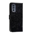 For Motorola Moto G62 5G Sun Mandala Embossing Pattern Phone Leather Case(Black)