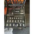 399 Piece Ultimate Tool Kit / Socket Set / Screw Drivers in Carry Case with Wheels