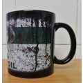 Messy oil can Coffee mug Land Rover Black