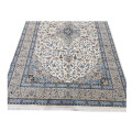 Stunning Iranian machine Made Carpet 300X200 cm