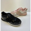 Ladies' Sneaker Pink & Black