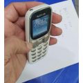 Mini Q3310 Dual Sim Cellphone