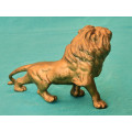 Bronze spelter cast lion sculpture - Antique / Vintage English or French? Mantle clock?