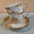 Two duos - Royal Standard Cups and saucers Woodland Design - deco