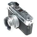 Yashica Electro 35 GSN Camera Color-Yashinon DX 1:1.7 f=45mm