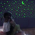 PACK OF 25 Realistic 3D Domed Glow in The Dark Stars-Moon-Universe