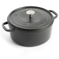 Featherweight Casserole With Lid