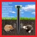 Solar Powered Ultrasonic Humane Mole And Rodent Repeller
