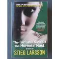 The Girl Who Kicked the Hornet's Nest (Large Softcover)