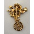 Gold Plated Clown Brooch With Splashes of Green Colour And White Stones #ML349 R120.00 | Dimensio...