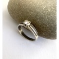 Ring - Silver Engagement Style Ring With Clear Stone Set In Centre #ML1695