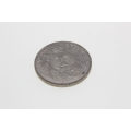 Coin - 1977 Queen Elizabeth 11 Silver Jubilee Crown Commemorative Coin in case. - ML2642