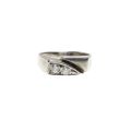 Ring - Vintage Silver Tone Delicate Band with Intricate Centre Design with 2 x Diamantes - ML3235