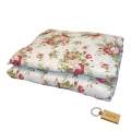 Premium Plane Bedspread: Elevate Your Bedroom with Timeless+SMTE Keyring-Floral on White