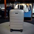 DurableElegance:1-Piece Suitcase Small 55cm +Smte keyring-Rose Gold