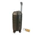 UltimateGuard 1-piece UBK Suitcase 50 cm+Smte Keyring- Silver