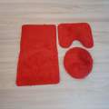 Sumptuous Comfort: Plush and Fluffy Toilet Seat Cover+Smte Keyring-Red